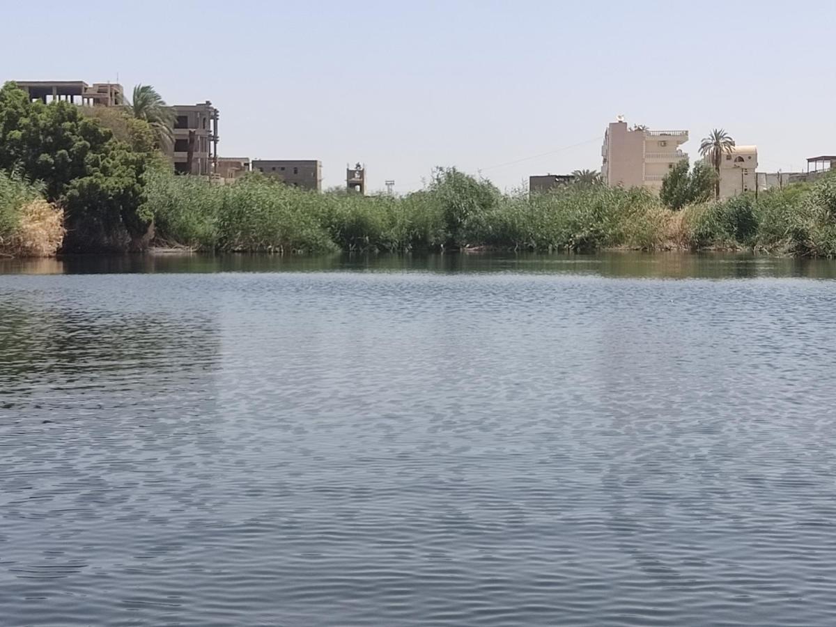 Luxor Old Nile Hotel Exterior foto