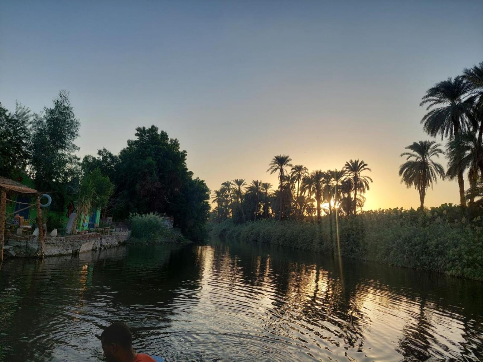 Luxor Old Nile Hotel Exterior foto